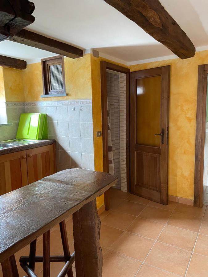 Casa Vacanze La Carbunera Villa Domodossola Eksteriør billede