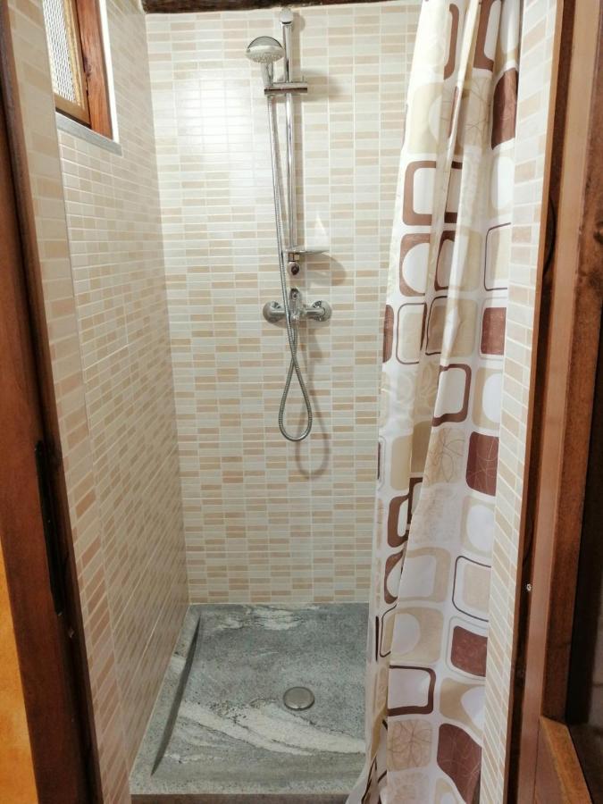 Casa Vacanze La Carbunera Villa Domodossola Eksteriør billede