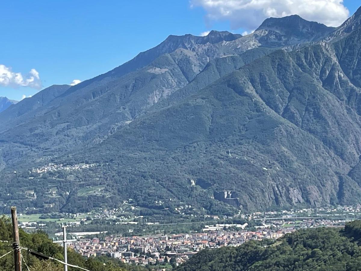Casa Vacanze La Carbunera Villa Domodossola Eksteriør billede